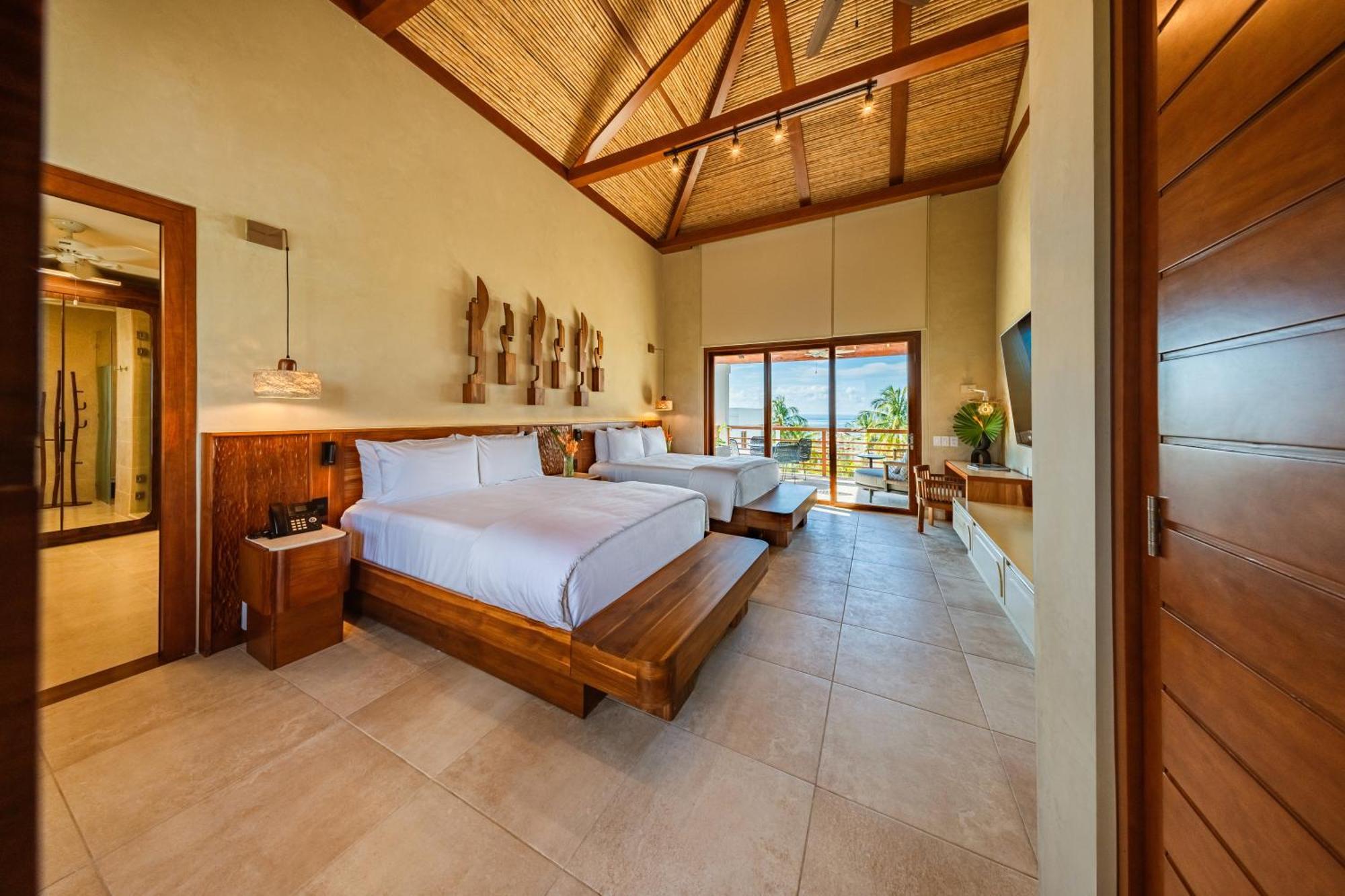 Las Verandas Hotel & Villas First Bight Exterior photo