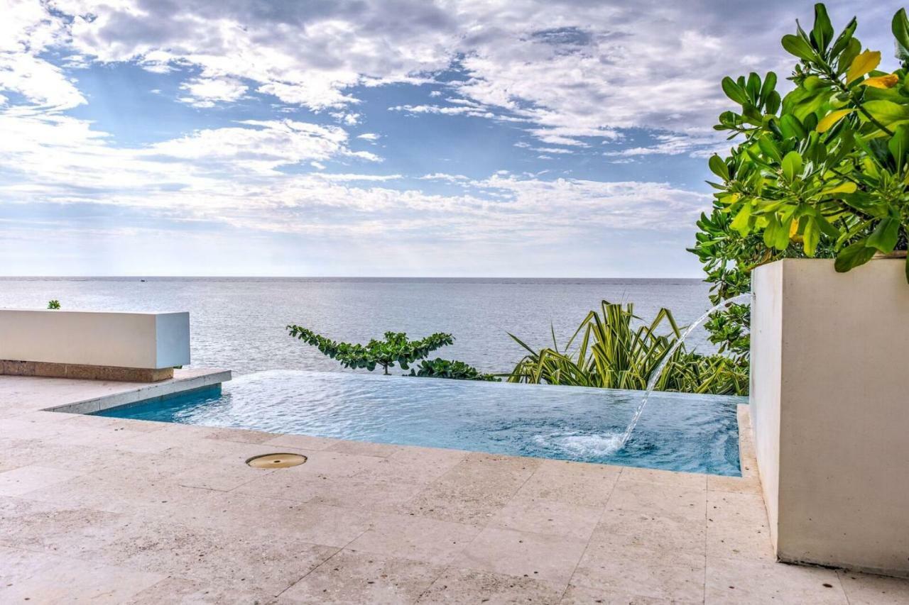 Las Verandas Hotel & Villas First Bight Exterior photo